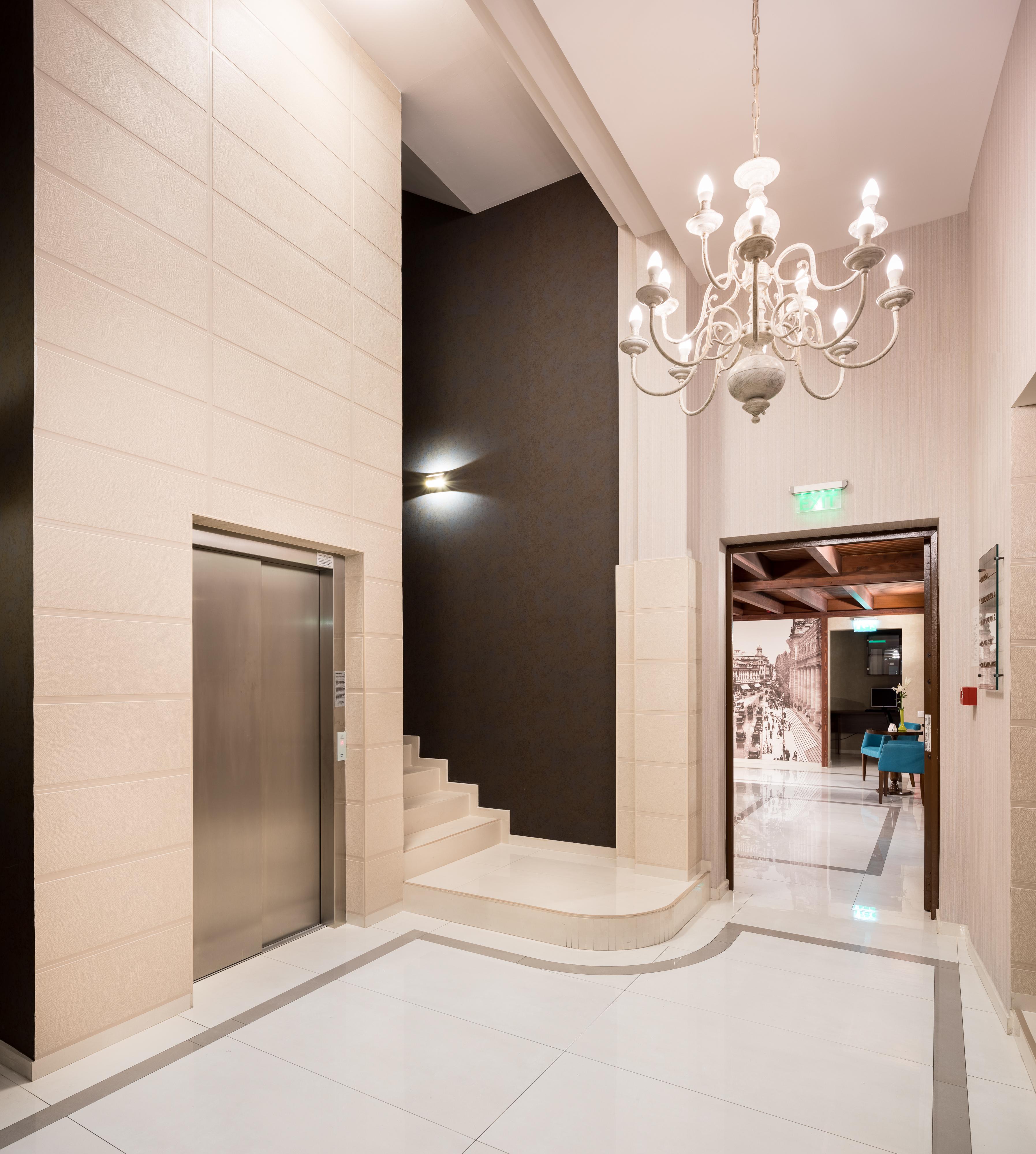 Concorde Old Hotel