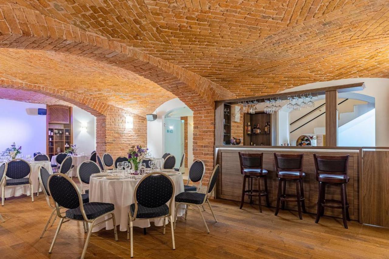 Hotel Concorde Old